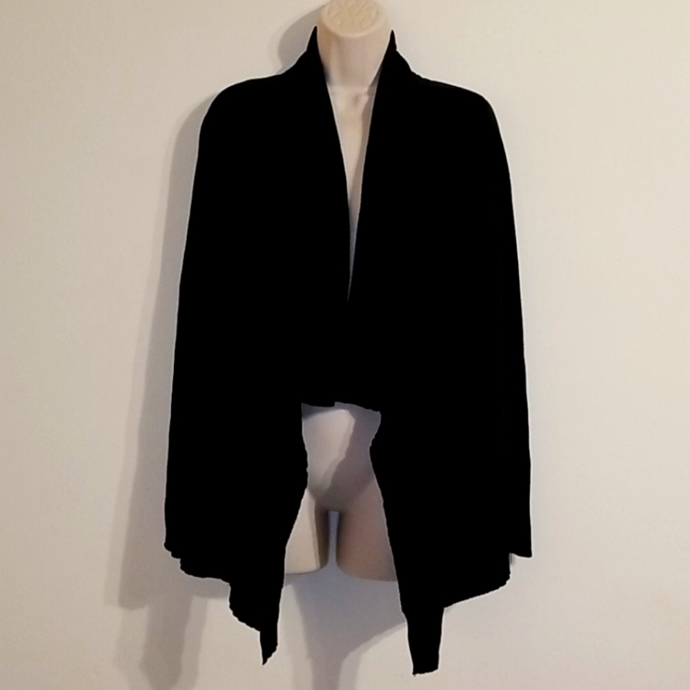 212 Collection women's black long sleeved Cardigan